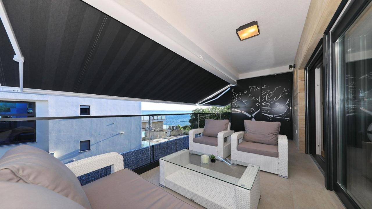 Adastra Apartments 마슬레니차 외부 사진