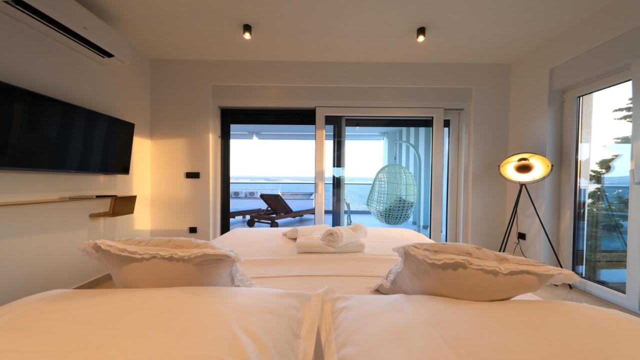 Adastra Apartments 마슬레니차 외부 사진